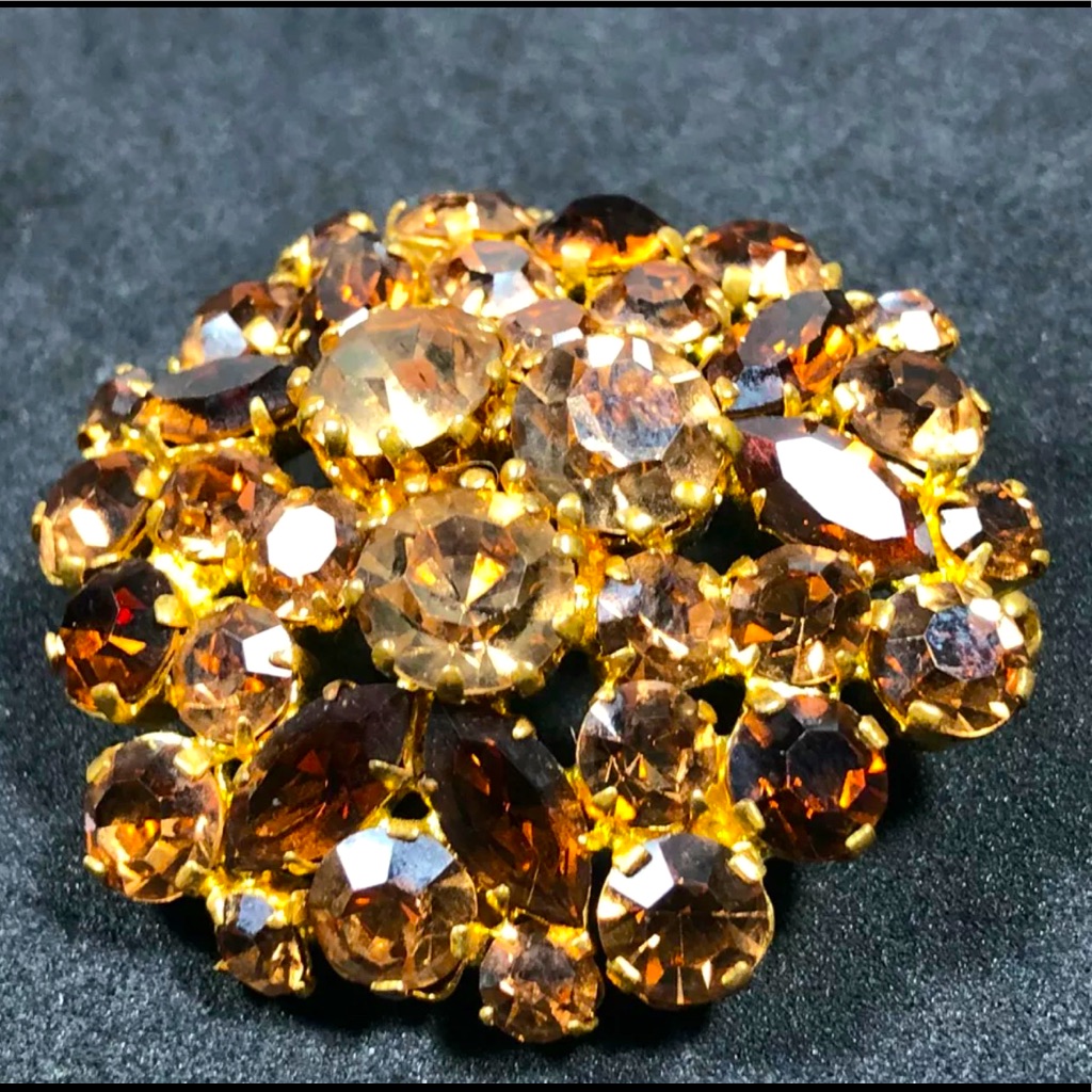 Gorgeous Vintage 1950 Made In Austria Cabochon Doomed Rhinestone Brooch/Pin